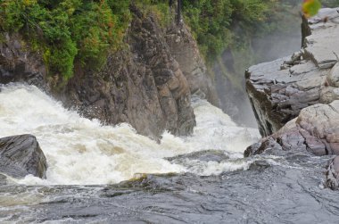 kanyonlar ve şelaleler
