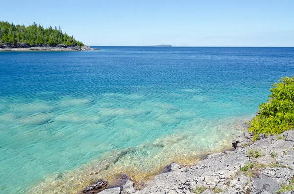 Green and blue water — Stock Photo, Image