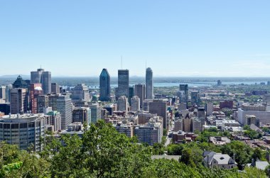 Montreal gökdelenler