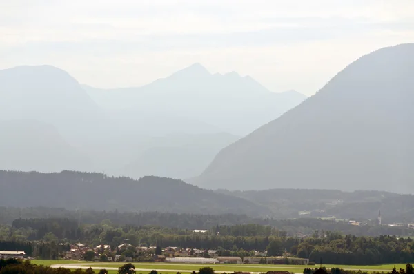 Alperna berg Royaltyfria Stockbilder