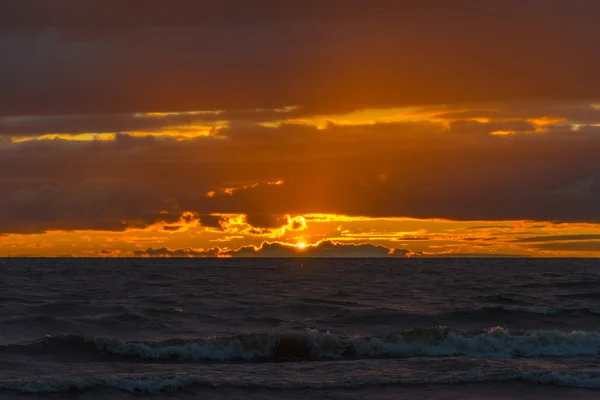 湖の夕日 — ストック写真