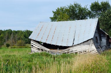 Harabeleri eski ahır