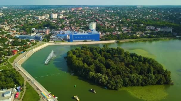 VINNYTSIA, UKRAINE - 2021年5月：Roshen Candy Factory — 图库视频影像