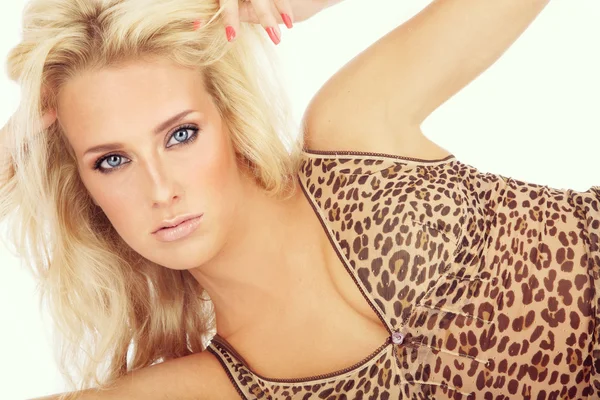 Ung vacker sexig blond flicka — Stockfoto