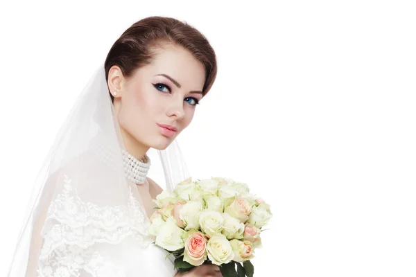 Beautiful bride with stylish make-up — Stock Photo, Image