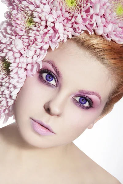 Beautiful woman with violet contact lenses — Stock Photo, Image