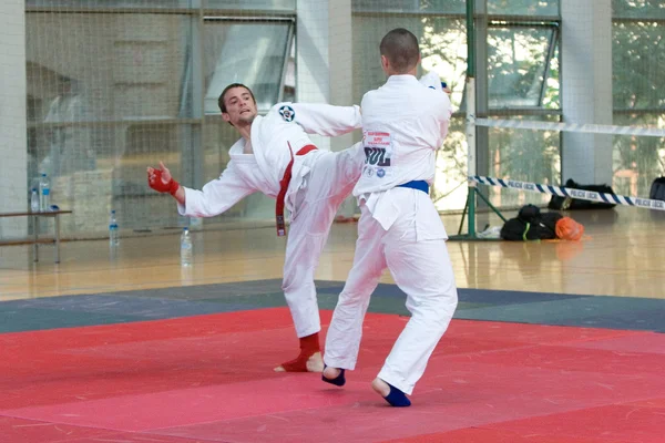 Contestants participate in a Jujitsu Competition — Stock Photo, Image