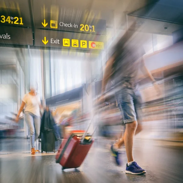 Luchtvaartmaatschappij passagiers — Stockfoto