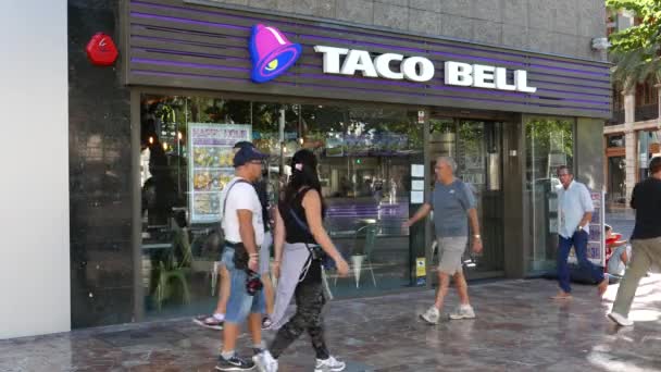Taco bell restaurace — Stock video