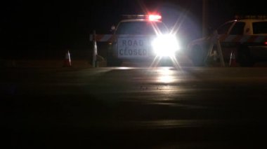 Polis yol engeli kesişme noktalarında