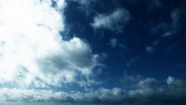 在白天的天空中的云 — 图库视频影像