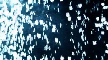 siyah üzerinde yükselen kabarcıklar