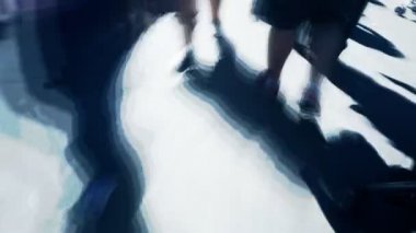 Hareket ile kalabalık açık