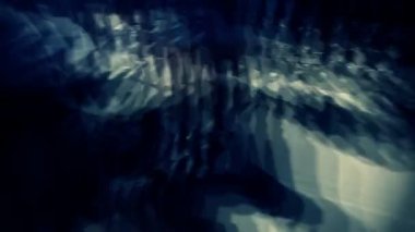 Kalabalık hareketli aracılığıyla defocused