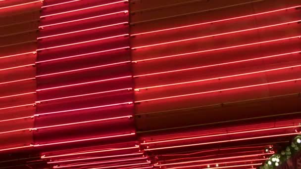 Parete rossa al neon — Video Stock