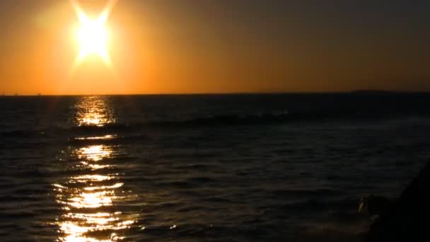 Belle onde del tramonto — Video Stock