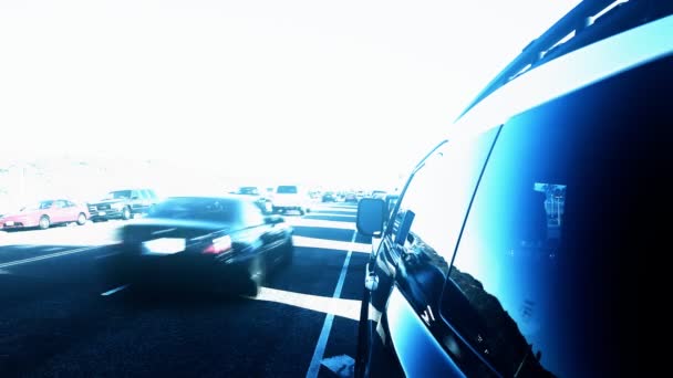 Пробки на автомагистралях — стоковое видео