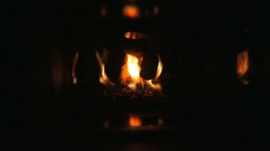 Koridor sonunda ateş