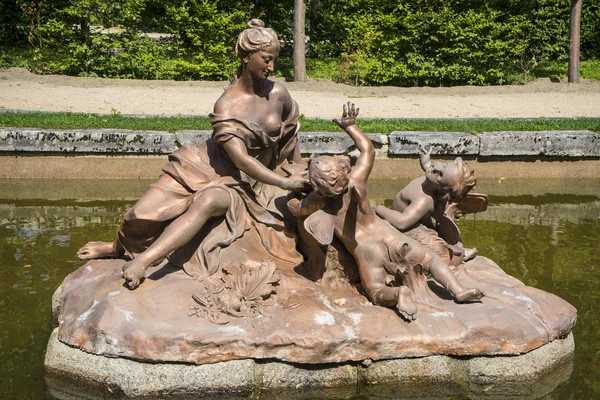 Fountain in segovia palace — Stock Photo, Image