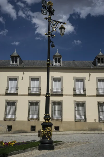 Palacio de la Granja de San Ildefonso in Madrid, Spain. beautifu — Stock Photo, Image