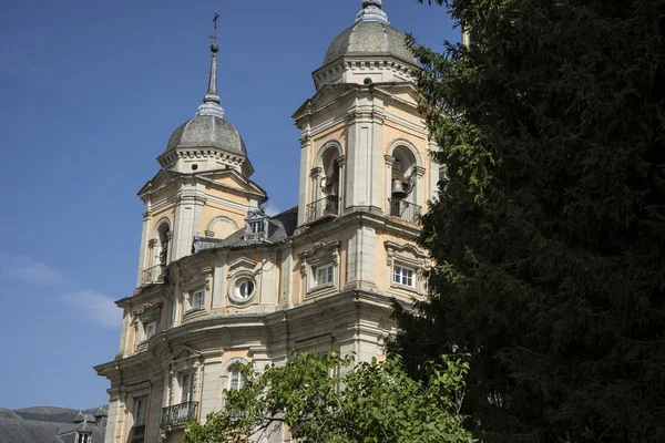 Castle, Palacio de la Granja de San Ildefonso in Madrid, Spain. — Stockfoto