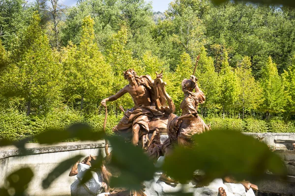 Brunnen im Segovia-Palast — Stockfoto