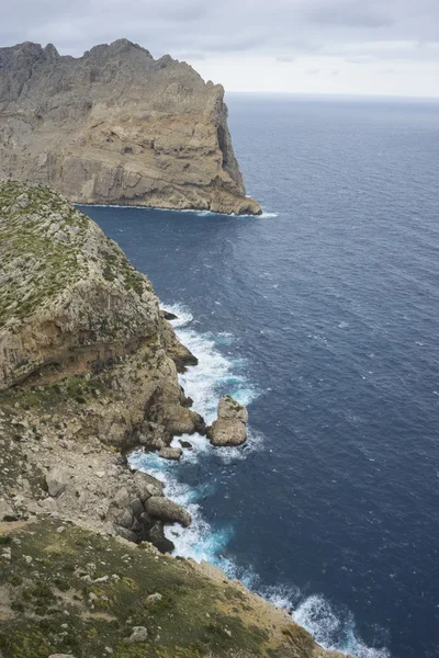 Uitzicht op Cape formentor in de toeristische regio van Mallorca, locat — Stockfoto