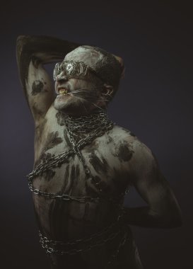 Adam metal zincirler ile 