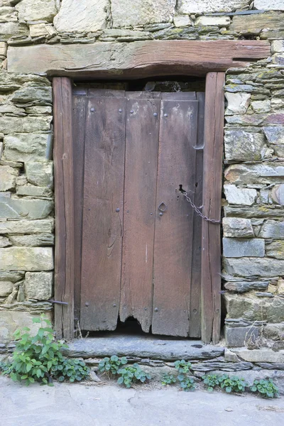 Wood and stone house — Stock Photo, Image