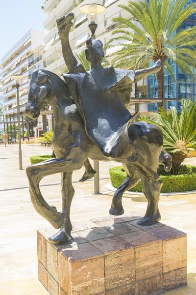 Escultura de bronce de Dalí en Marbella — Foto de Stock