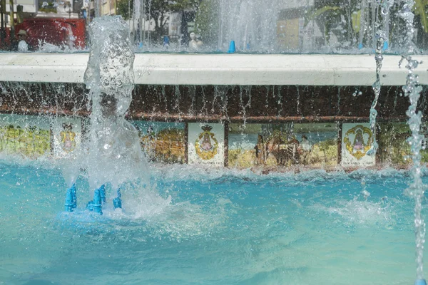 Yaz aylarında havuza Marbella — Stok fotoğraf