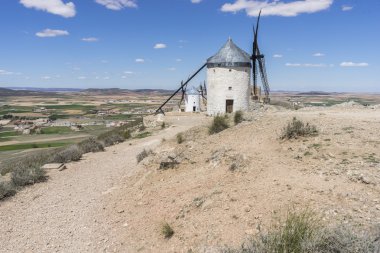 Toledo Consuegra, yel değirmenleri
