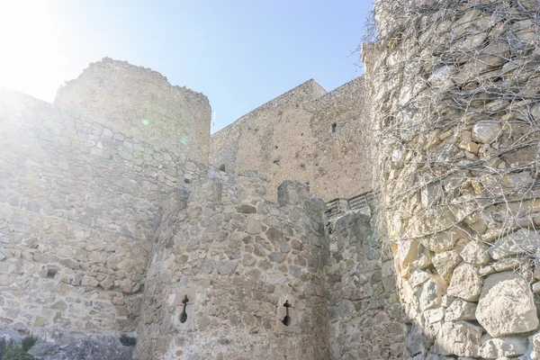 Kastil abad pertengahan kota Consuegra di Toledo, Spanyol — Stok Foto