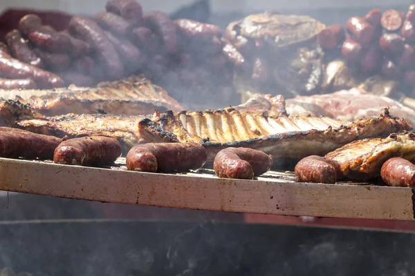 Barbecue with sausages — Stock Photo, Image