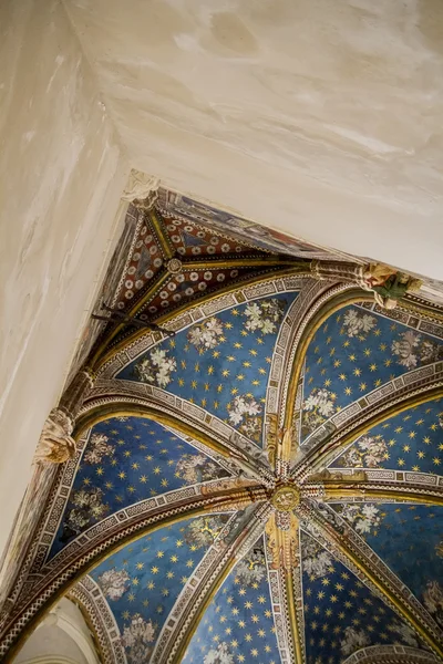 Förstörda kapell inne i katedralen i toledo — Stockfoto