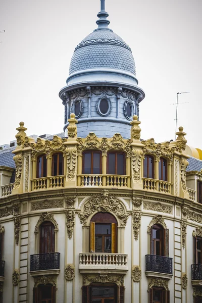 Architettura della città spagnola di Valencia — Foto Stock