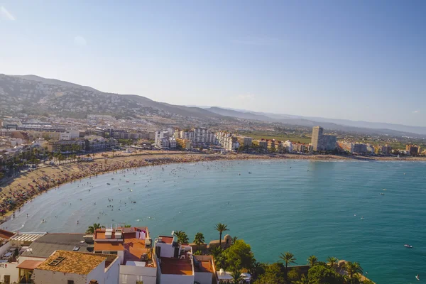 Paisagem espanhola com mar azul profundo — Fotografia de Stock