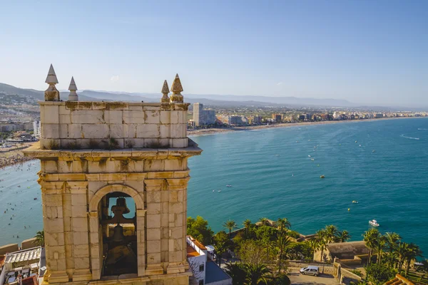 Paesaggio spagnolo con mare blu profondo — Foto Stock