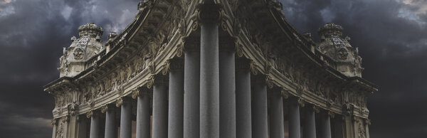 Dark architecture — Stock Photo, Image