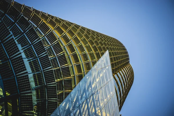 Modern crystal building — Stock Photo, Image