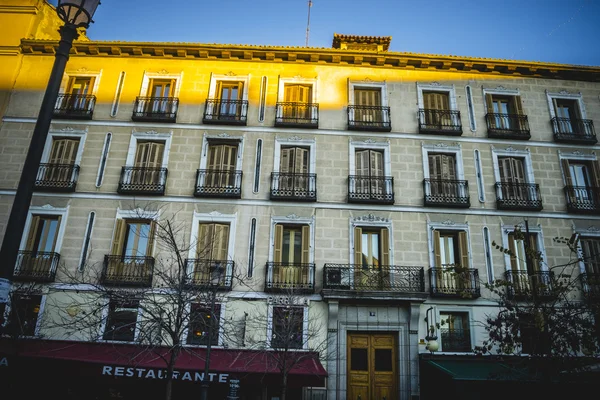 Äldsta gata i staden Madrid — Stockfoto