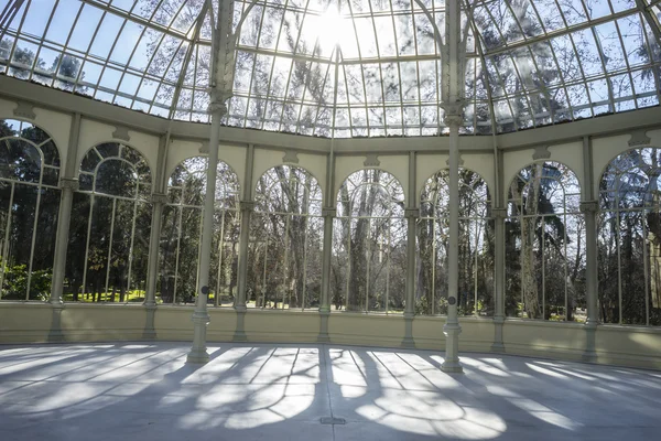Palacio de Cristal en el Parque del Retiro — Foto de Stock