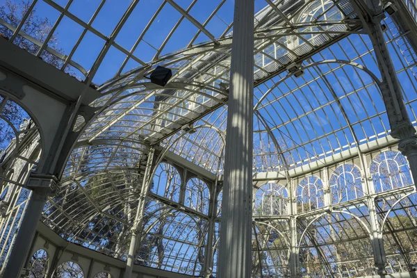 Palacio de Cristal en el Parque del Retiro — Foto de Stock