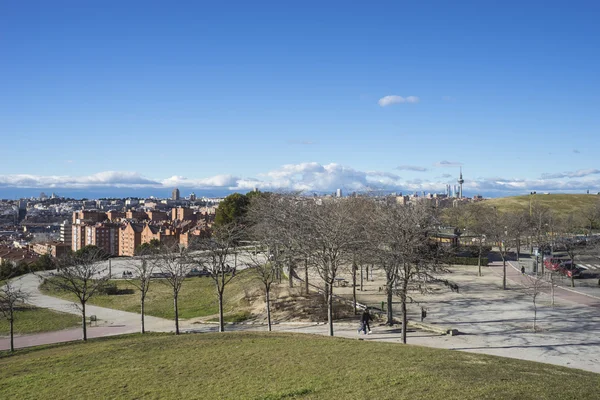 Мадрид: горизонт города — стоковое фото