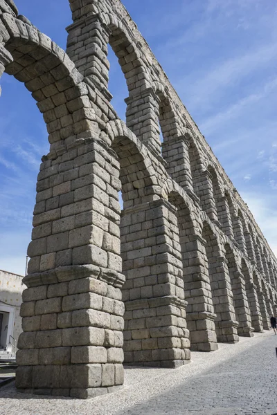 Romersk akvædukt af Segovia . - Stock-foto