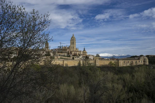 Anteny widoki z hiszpańskiego miasta Segovia. — Zdjęcie stockowe