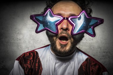 Curly hair man in star-spectacles