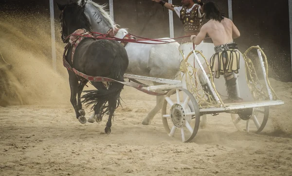 Carrera de carros en un circo romano — Foto de Stock