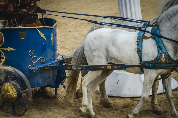 Course chariote dans un cirque romain — Photo