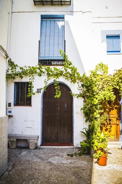 Casa na cidade costeira — Fotografia de Stock